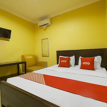 Oyo 92483 Hotel Kirana 살라티가 외부 사진