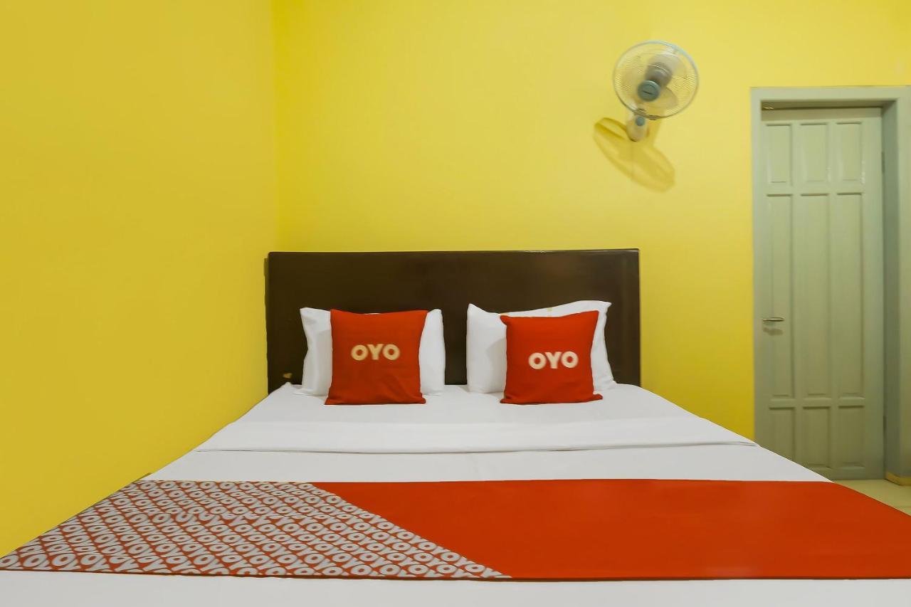 Oyo 92483 Hotel Kirana 살라티가 외부 사진