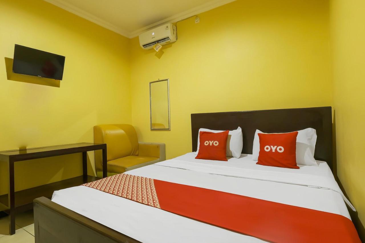 Oyo 92483 Hotel Kirana 살라티가 외부 사진
