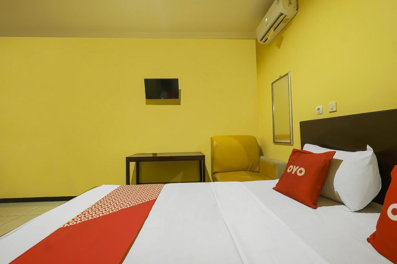 Oyo 92483 Hotel Kirana 살라티가 외부 사진