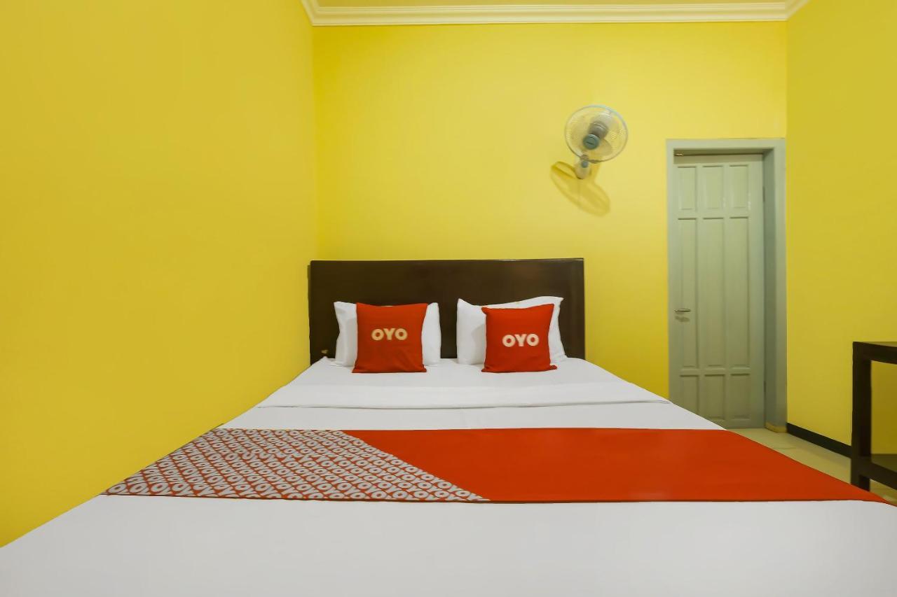 Oyo 92483 Hotel Kirana 살라티가 외부 사진