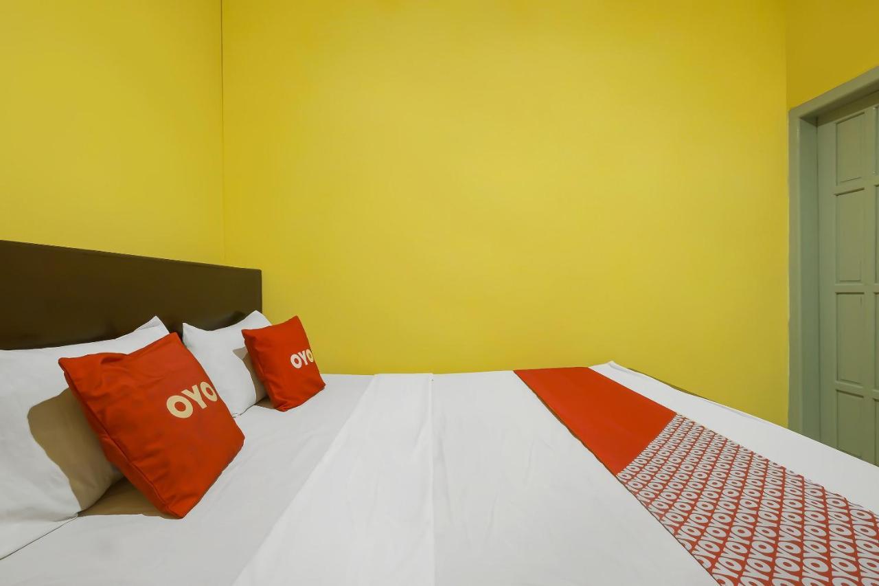 Oyo 92483 Hotel Kirana 살라티가 외부 사진