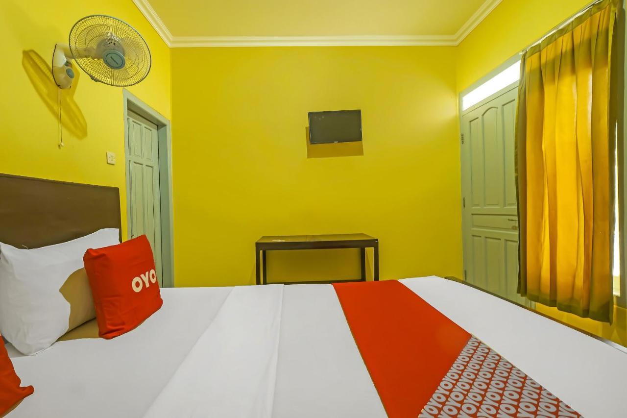 Oyo 92483 Hotel Kirana 살라티가 외부 사진